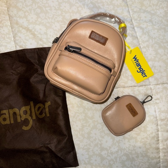 Wrangler Tan Mini Backpack Set - Picture 2 of 7